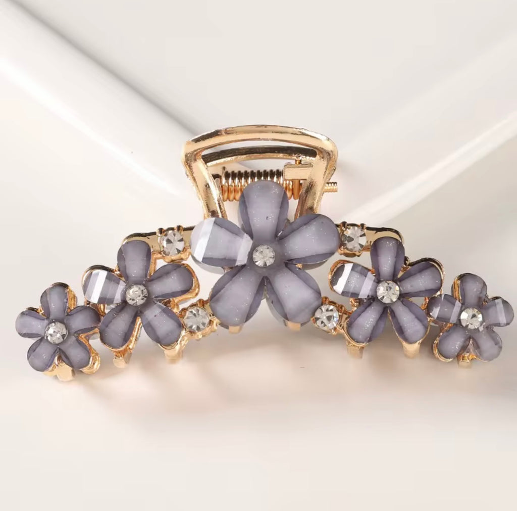 Diamond Gal Claw Clip✨